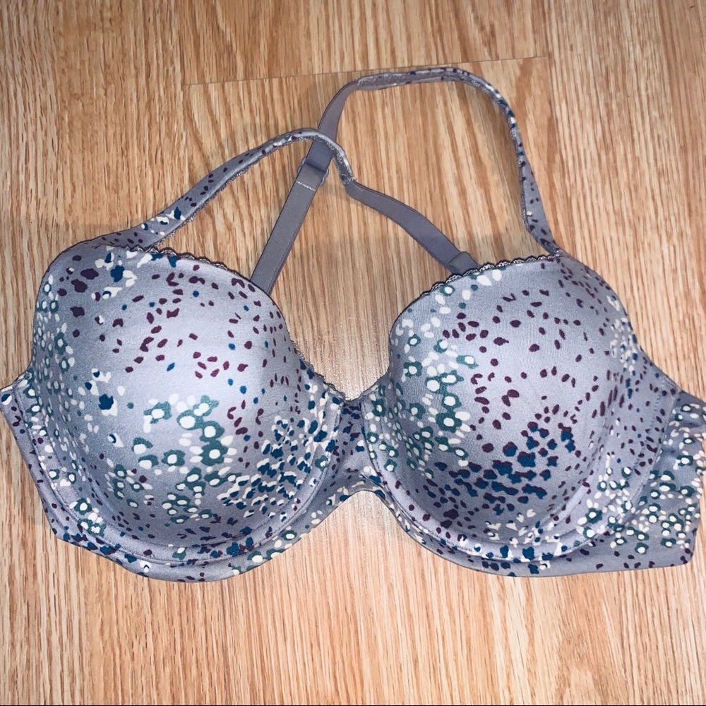 VS demi 34C